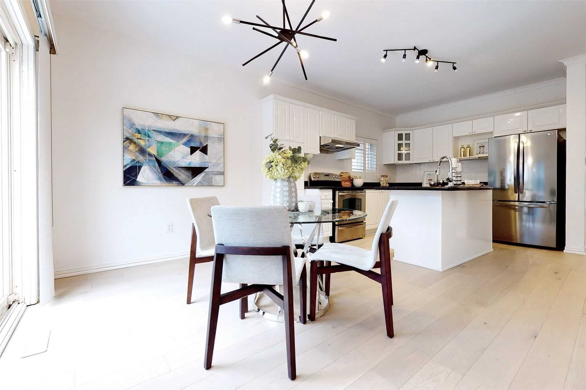 Home staging at Greenbank Dr — project photograph 3