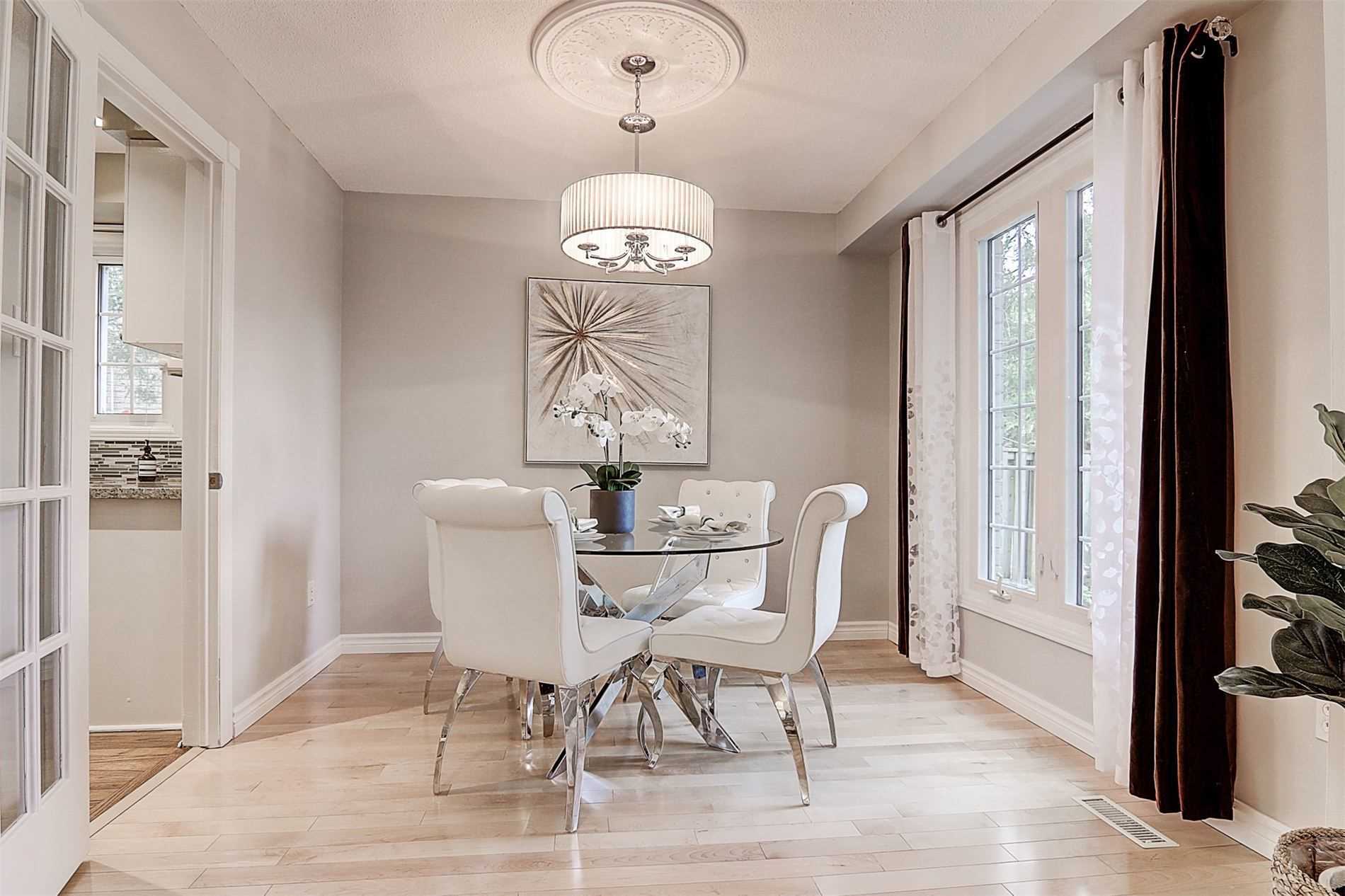Home staging at Bishop Crescent — project photograph 4