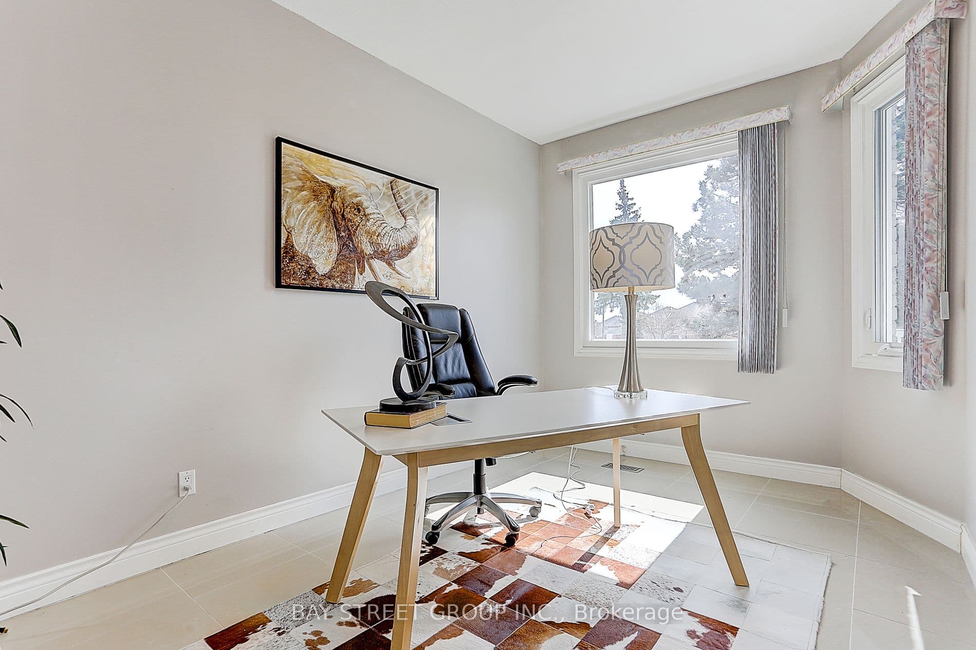 Home staging at Delancey Crescent — project photograph 5