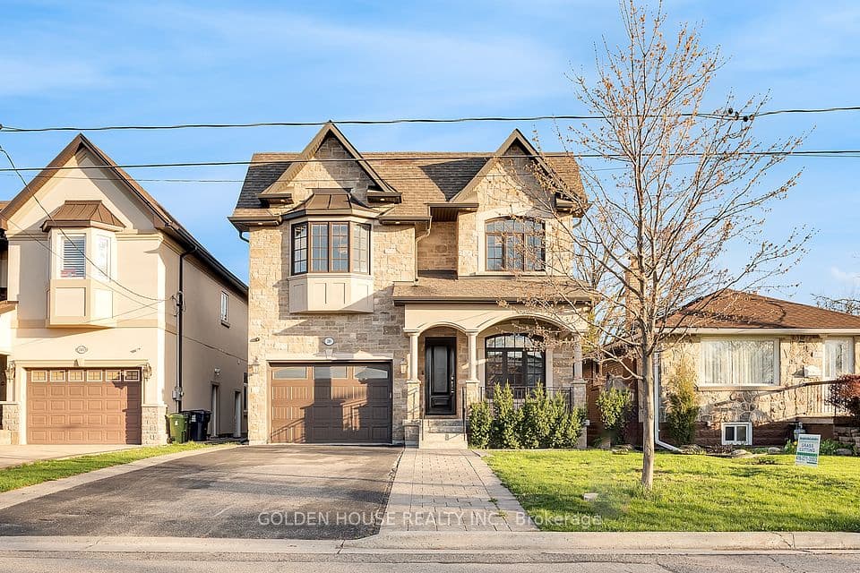 Home staging at Pleasant Ave — project photograph 1