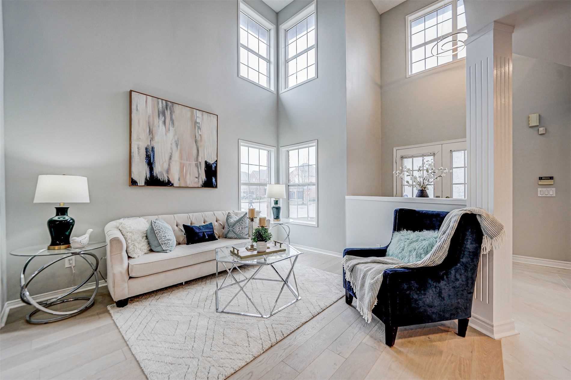 Home staging in Whitby