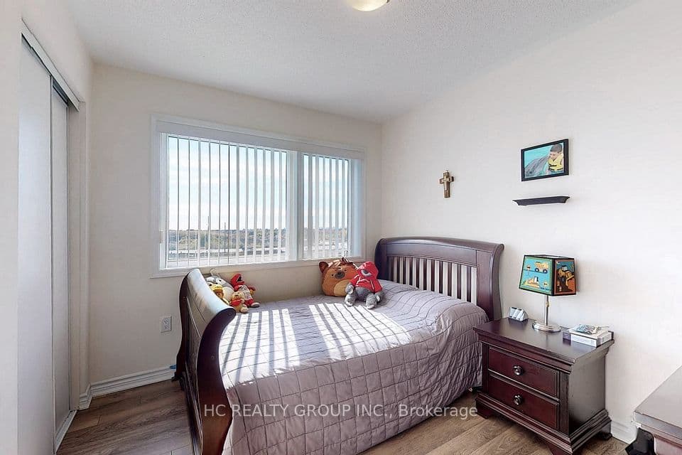 Home staging at Arthur Bonner Ave — project photograph 9