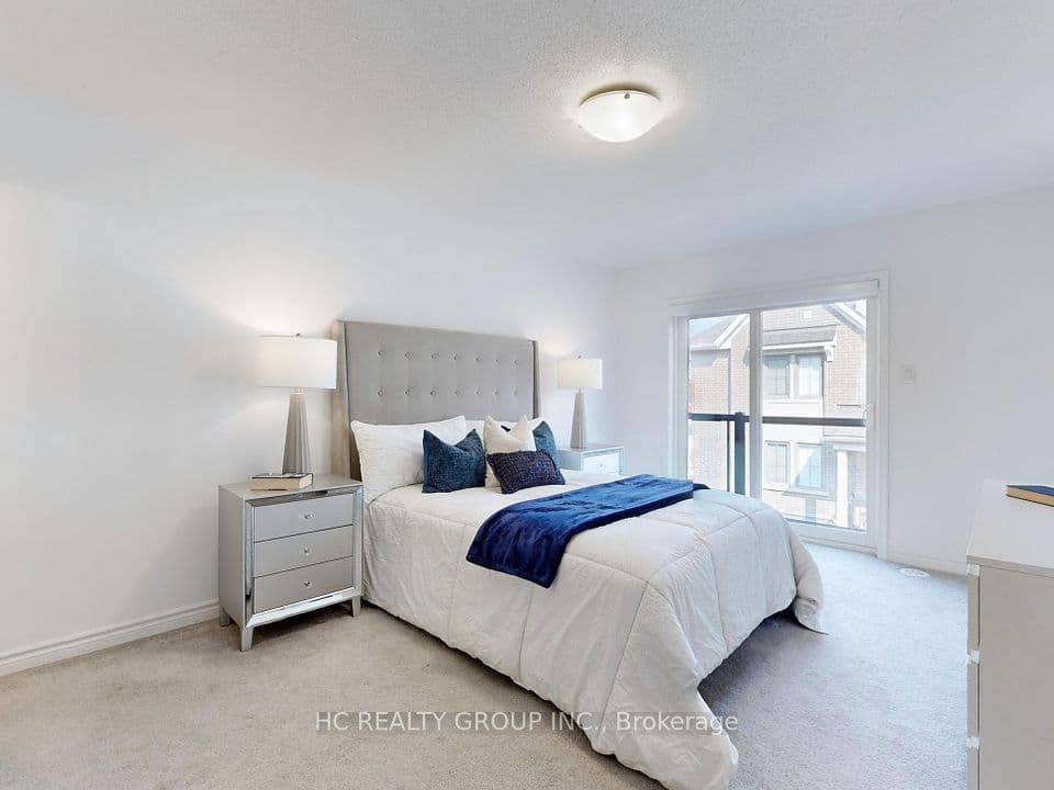 Home staging at Arthur Bonner Ave — project photograph 8