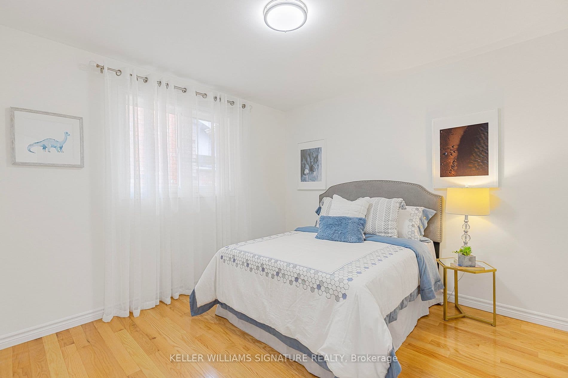 Home staging at Logan Ct — project photograph 5