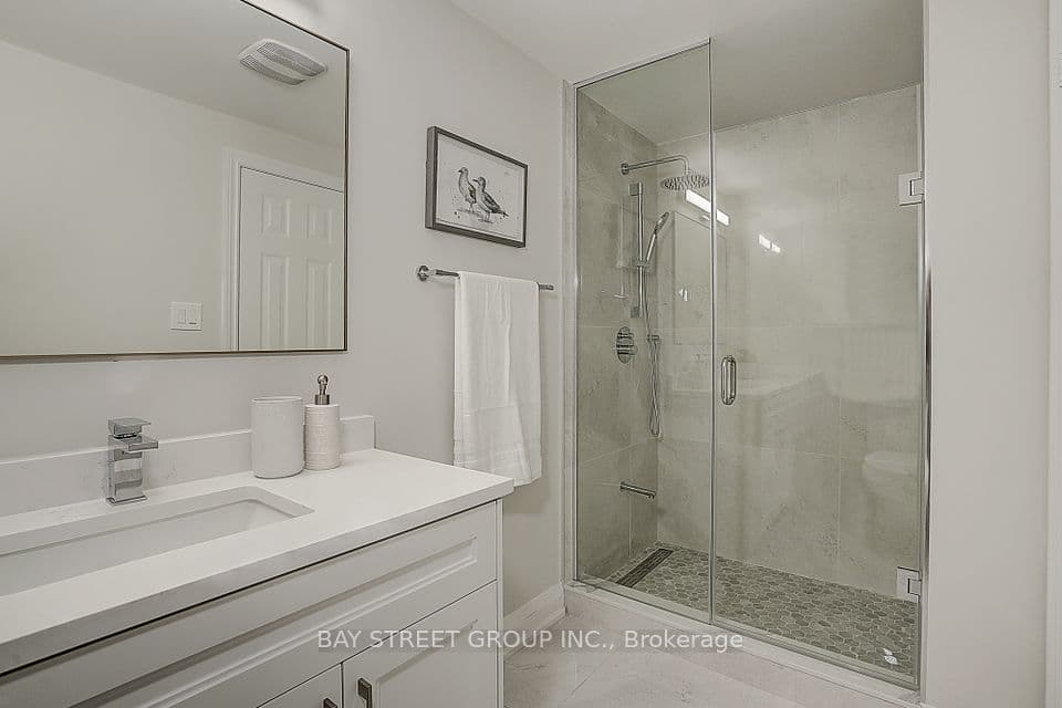 Home staging at Belinda Square — project photograph 11